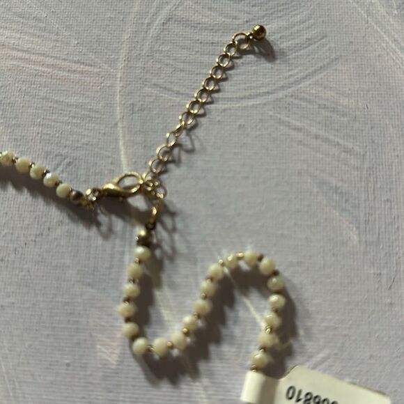 Free People Long Necklace with White Beads and Gold Bars Beautiful 💕 NWT $94 - Picture 5 of 5